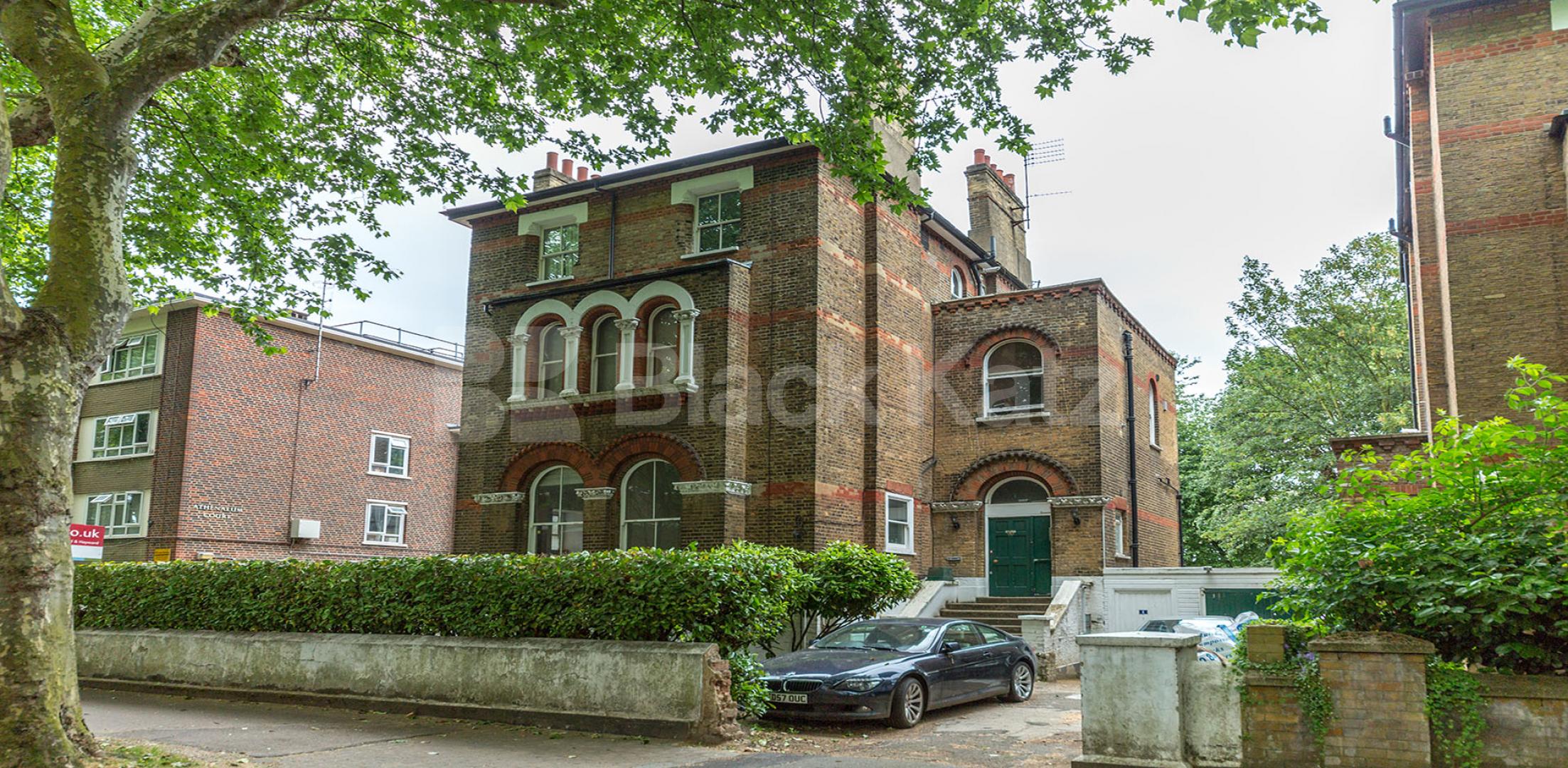 			New Instruction, 1 Bedroom, 1 bath, 1 reception Flat			 Highbury New Park, HIGHBURY 
